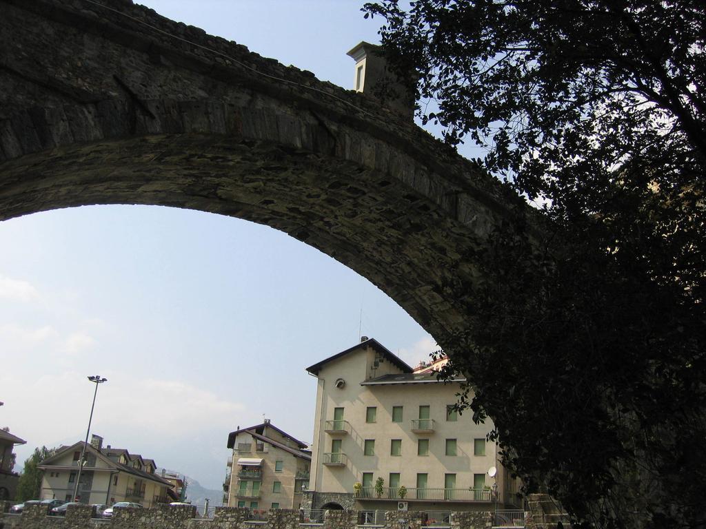 Ponte Romano Hotel Exterior foto