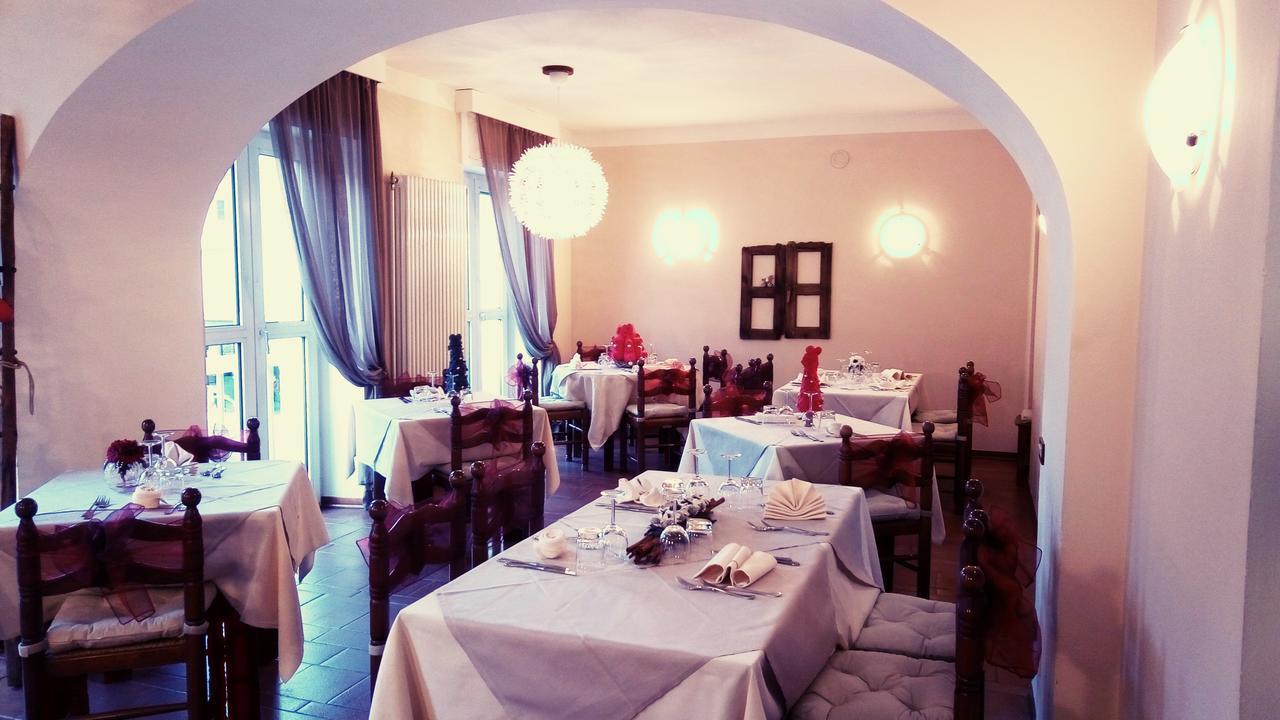 Ponte Romano Hotel Exterior foto